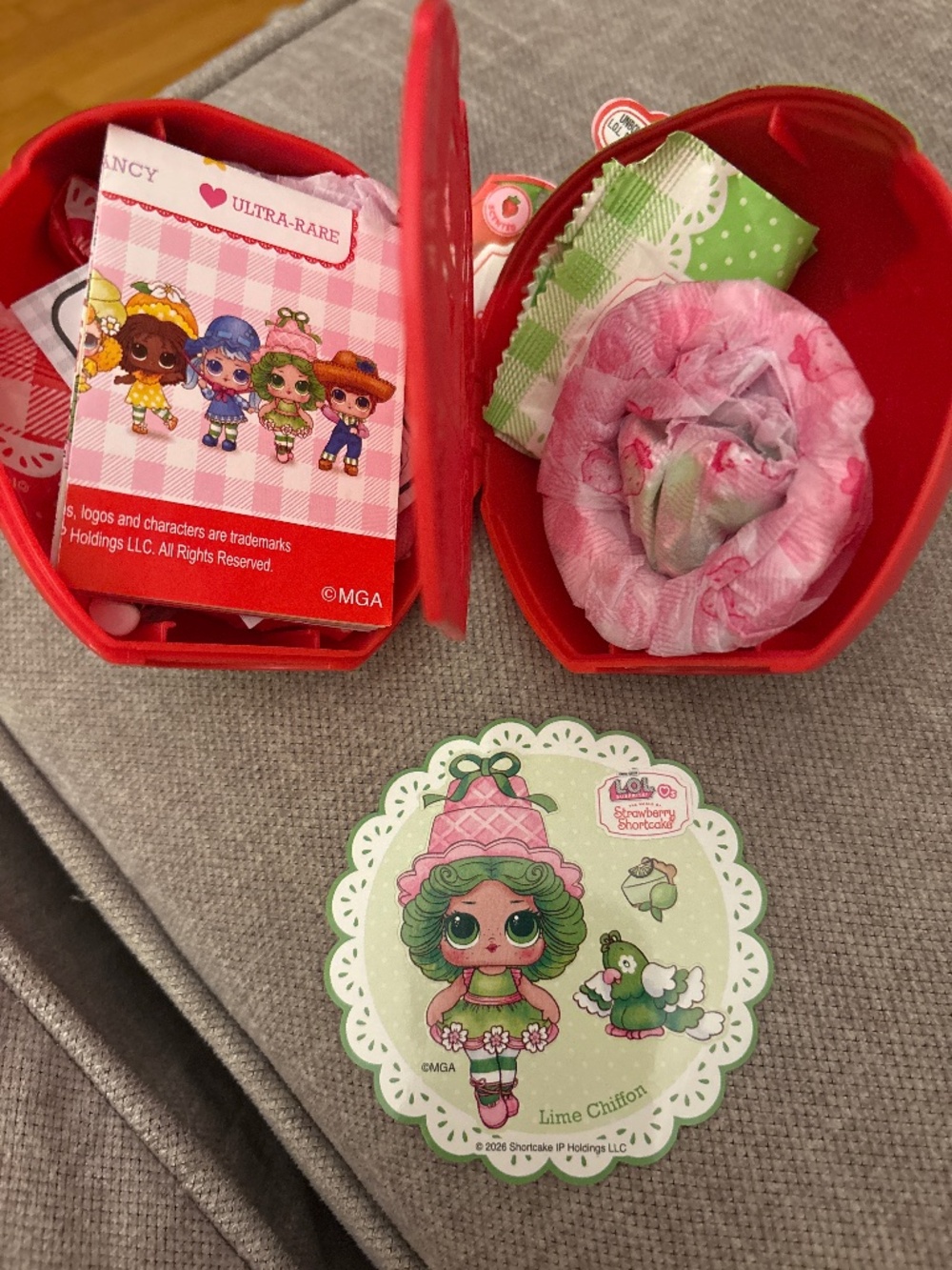 L.O.L Strawberry shortcake surprise doll-Lime Chiffon